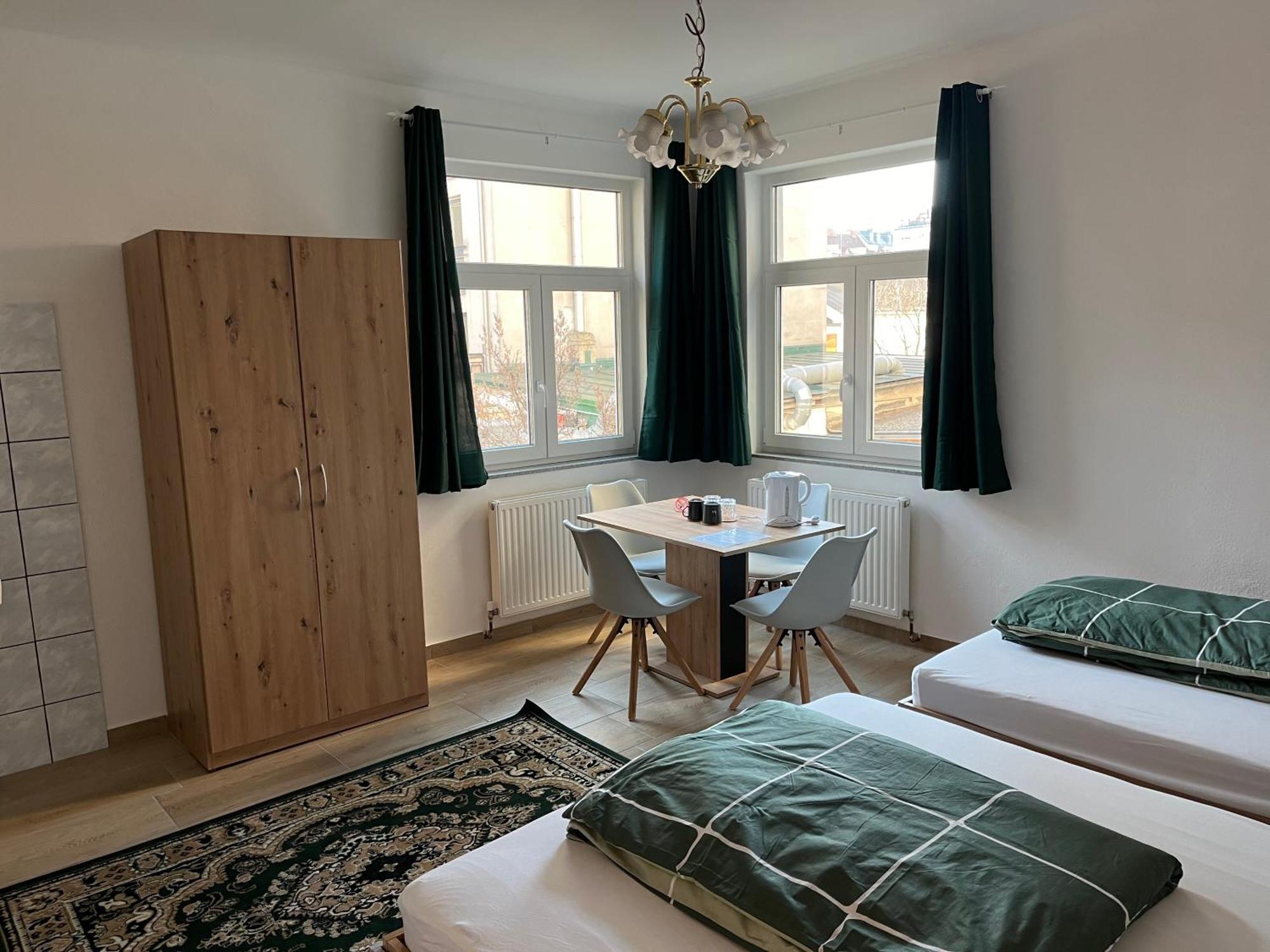 Traveler Lodging Виена Екстериор снимка